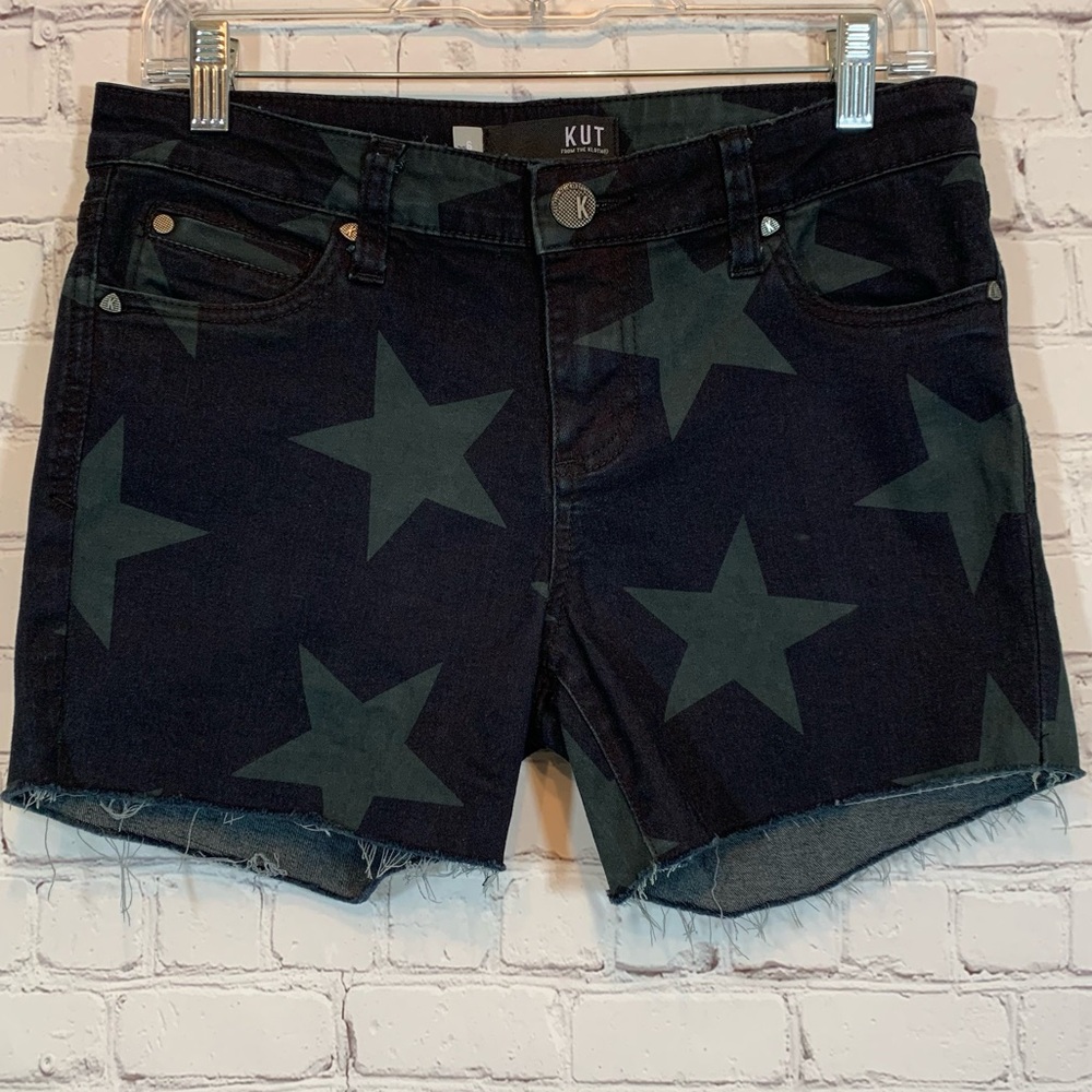Kut from the Kloth cut off shorts stars print